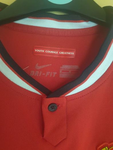 Manchester united 2014/2015 home football jersey shirt  Size M medium NIKE dri-fit chevrolet Man U