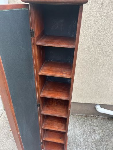 Small golf cabinet
