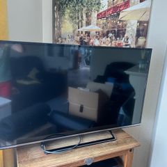Panasonic lcd tv