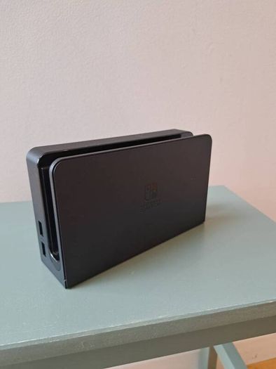 Nintendo Switch Oled with Accesories