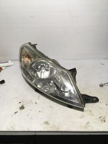 Puegoet expert 2007 headlight