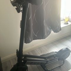 Pure escape electric scooter