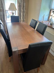 Dining table and 6 chairs
