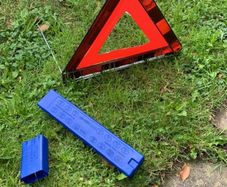 bmw warning triangle