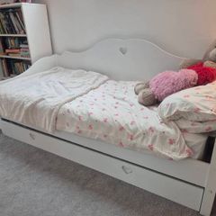 Single Bed with Trundle