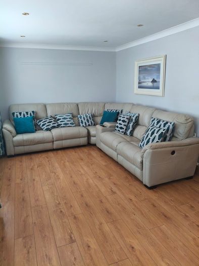 sitting room room couch
