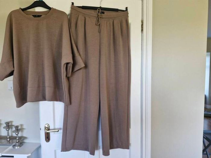 New Tracksuit Set