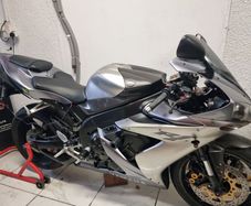 Yamaha R1 2004