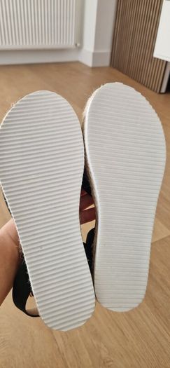 Womens Footwear