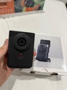 Canon Powershot V10