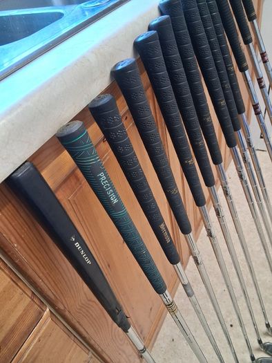 Mens Golf Clubs. Set Of Left Handed Golf Clubs. Collect In Dublin Or Receive Via Post.