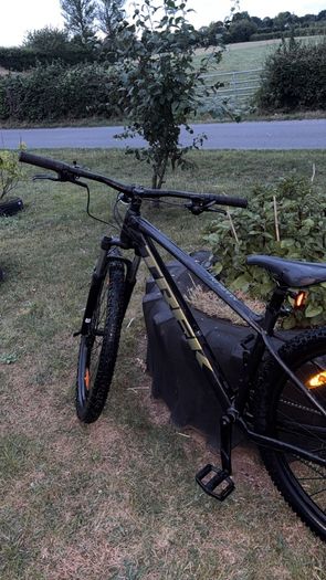 men bicycle