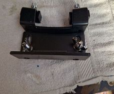 Bass brum lifter
