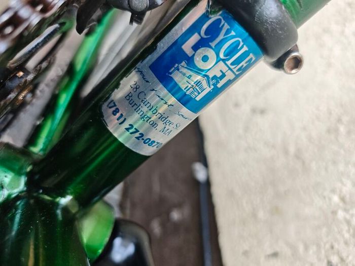 Vintage road bike - Trek 1220 56cm