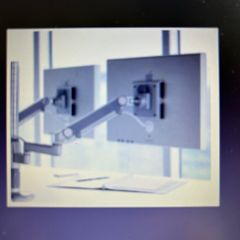 Humanscale Mflex double monitor arm
