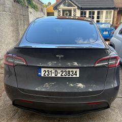 Tesla Model Y RWD 2023