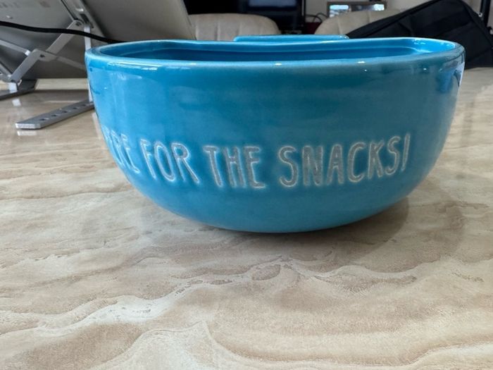 Fizz Creations Blue Ceramic Snack Bowl & Phone Holder