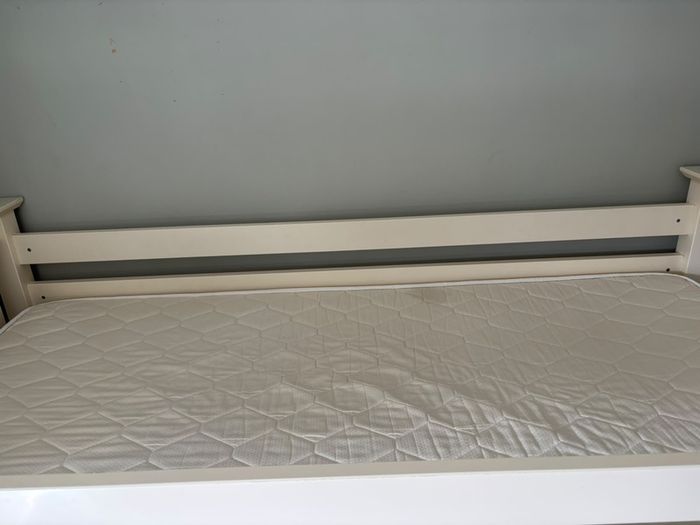 Single White Bunk beds