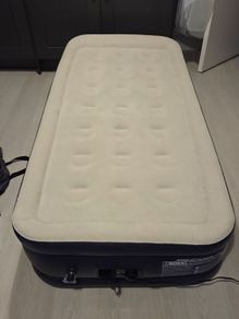Green Haven inflatable mattress