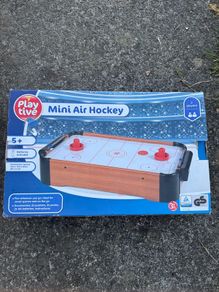 mini air hockey