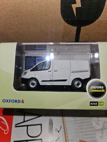 Oxford Diecast Ford Transit Custom 1.76 Scale