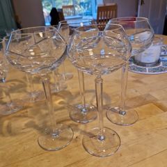 Set of 4 Louise Kennedy for Tipperary Crystal "Sea Aster" Wine Glasses