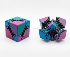 Transformable 3D Fidget Cube - Black & White Geometric Pattern (5cm)