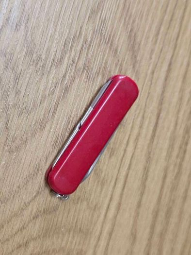 Vintage Discontinued Collectable Wenger Esquire 65mm Swiss Army Knife Keychain tool