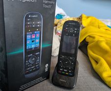 Logitech Harmony Touch - universal remote