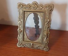 A Fabulous Antique/Vintage Victorian Small Brass Table-Top Picture Frame or Photo Frame with Ornate Rococo Style Decorative Elements and a Hinged Easel Stand, Complete with Original Glass Insert