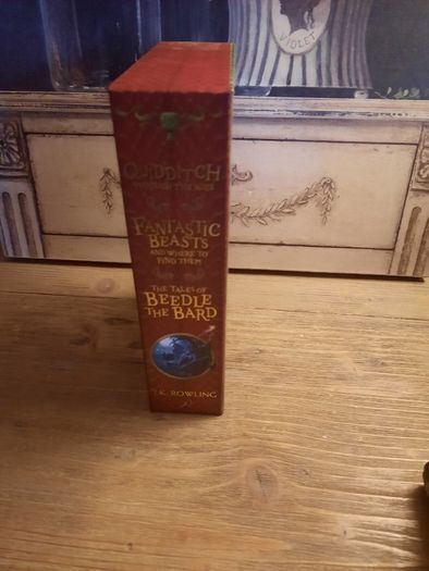 (New) The Hogwarts Library Box Set Age 5 to 15
