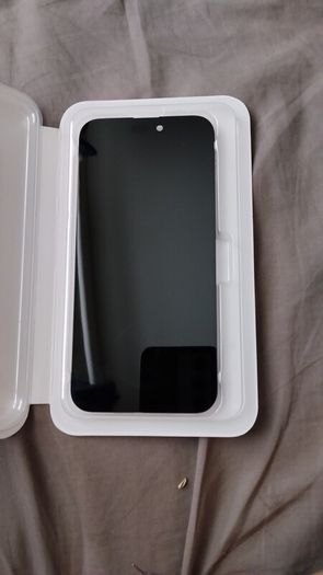 15 pro max screen