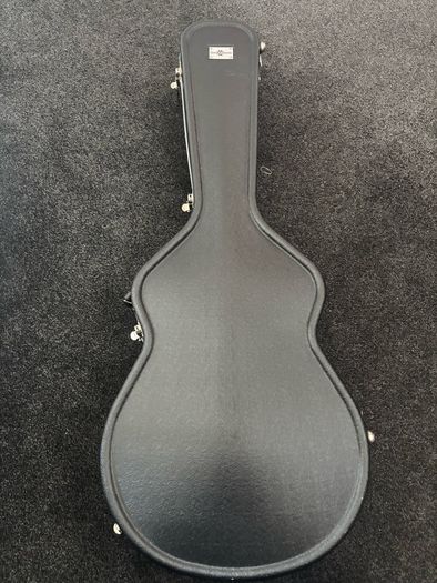 Gear4Music Hard Case and Rockstar Jnr. Classical Guitar
