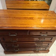Beautiful Solid Wood Bureau / chest of drawers reduced