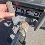 tow bar bike rack bolts to towbar Image 3