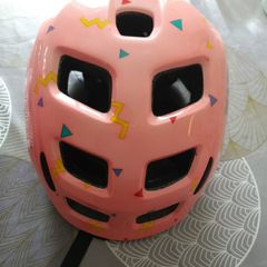 Kids helmet 50 to 55cm. KLS brand. No big bumps to it.