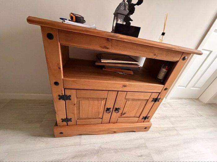 Solid Pine Cabinet-800mm (W) x 780mm (H)