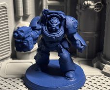 WH40K Sci Fi Space Destroyer Miniature (storm bolter closed fist)
