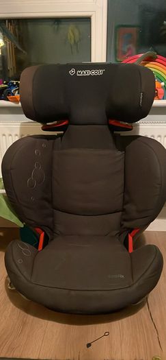 Maxi Cosi Isofix Booster Seat
