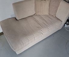 Chaise type sofa