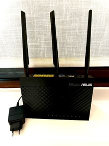 asus RT-AC66U Router -