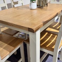 New Oak Extendable Dining Table