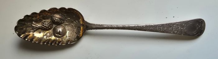 George Smith III, 1782. Sterling Silver Berry Spoon. Excellent condition for its age.