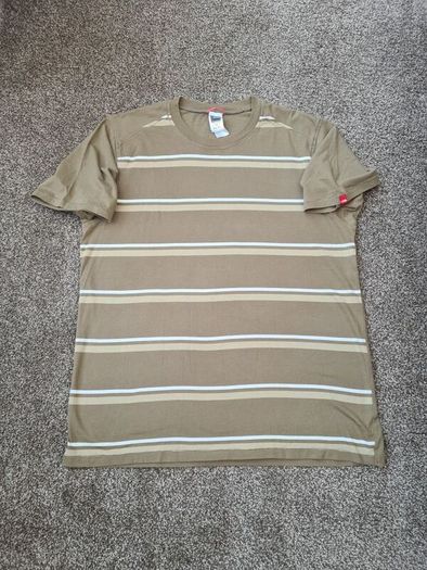 Mens The North Face crew neck t shirt Size Large green khaki