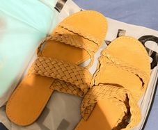 flat sandals