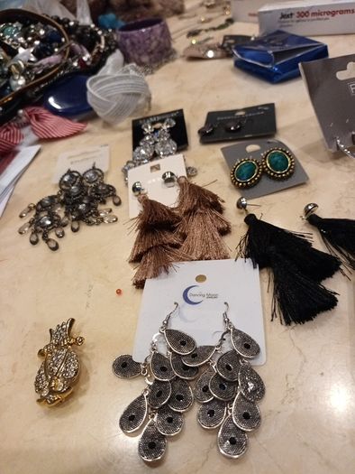 Selection  Of Earrings   - Different Styles & Colours - Costume -  Jewellery