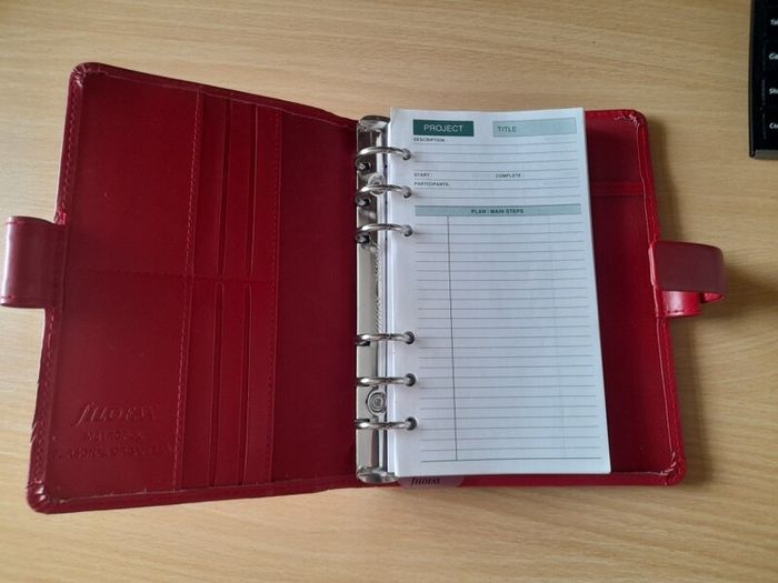 REDUCED PRICE Genuine Filofax..like new