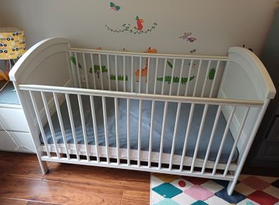 cot bed