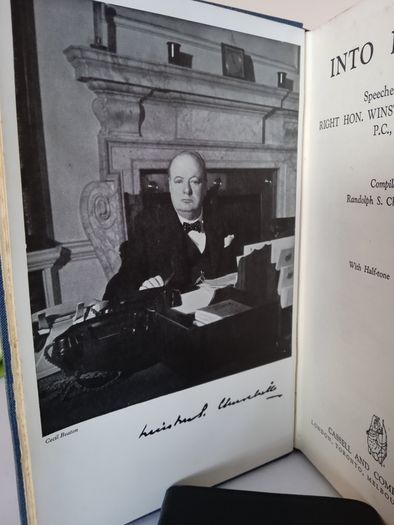 Into Battle: Speeches by the Right Hon. Winston S. Churchill Compiled by Randolph S. Churchill (HQ871)