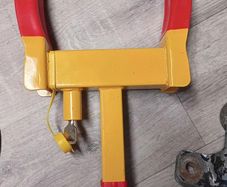 trailer wheel security clamp